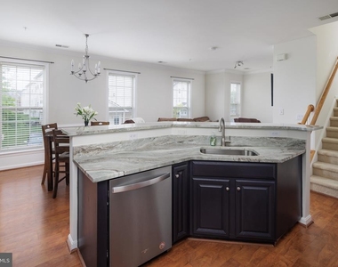 14483 Macon Lane - Photo Thumbnail 15