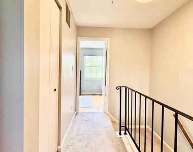 4232 Stockbridge Drive - Photo Thumbnail 18