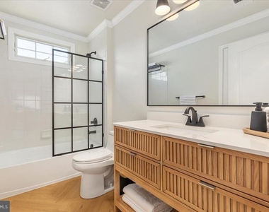 15043 Gaines Mill Circle - Photo Thumbnail 30