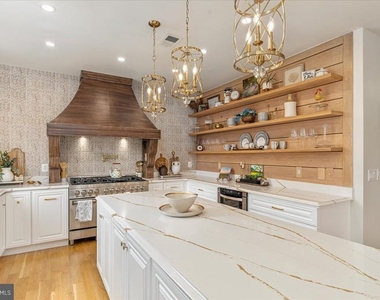 15043 Gaines Mill Circle - Photo Thumbnail 8