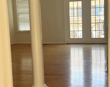 20937 Sandian Terrace - Photo Thumbnail 22