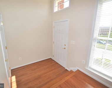 25140 Boomerang Terrace - Photo Thumbnail 1