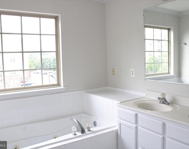 46363 Pryor Square - Photo Thumbnail 17