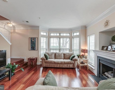 46363 Pryor Square - Photo Thumbnail 3