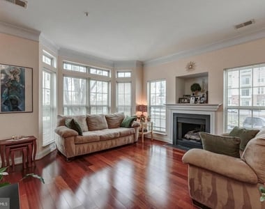 46363 Pryor Square - Photo Thumbnail 2