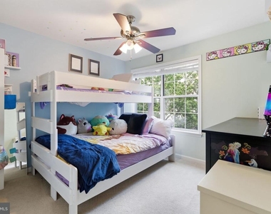 20746 Shoreline Terrace - Photo Thumbnail 17