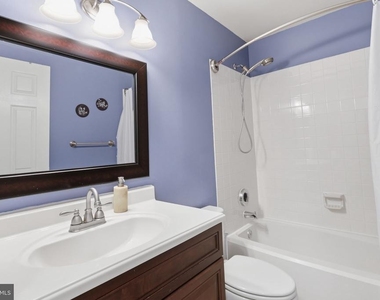 20746 Shoreline Terrace - Photo Thumbnail 18