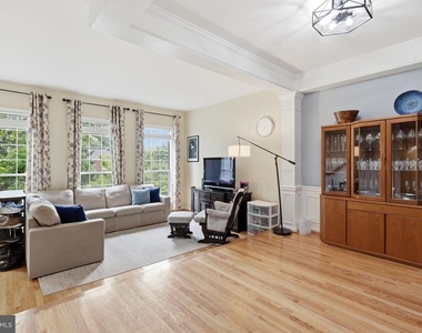 20746 Shoreline Terrace - Photo Thumbnail 6