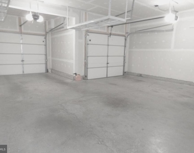 1604 Kinnaird Terrace Ne - Photo Thumbnail 34