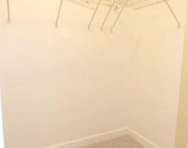 1604 Kinnaird Terrace Ne - Photo Thumbnail 21