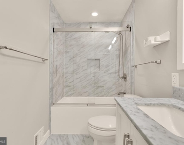 12138 Captiva Court - Photo Thumbnail 26