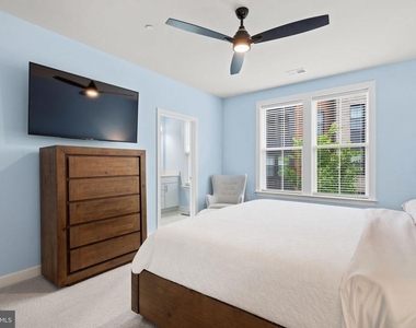 3925 Fair Ridge Drive - Photo Thumbnail 11