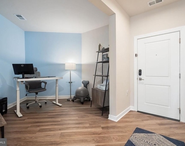 3925 Fair Ridge Drive - Photo Thumbnail 6