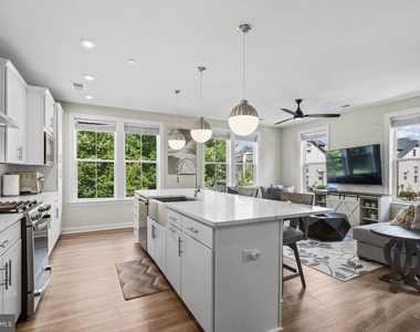 3925 Fair Ridge Drive - Photo Thumbnail 22
