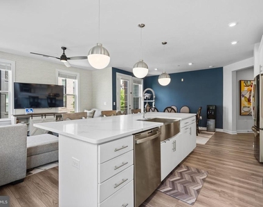 3925 Fair Ridge Drive - Photo Thumbnail 25