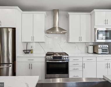 3925 Fair Ridge Drive - Photo Thumbnail 28