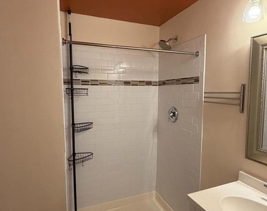 13480 Foxlease Court - Photo Thumbnail 12