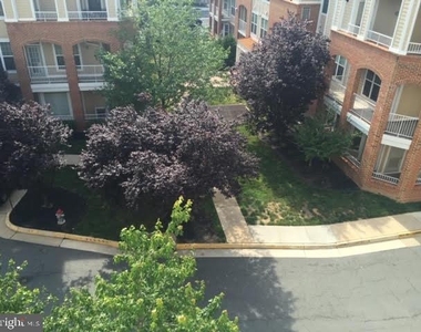 2701 Bellforest Court - Photo Thumbnail 14
