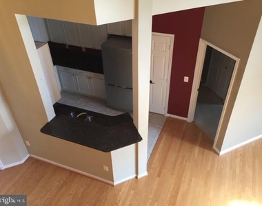 2701 Bellforest Court - Photo Thumbnail 15