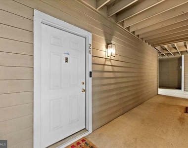 1708 Lake Shore Crest Drive - Photo Thumbnail 3