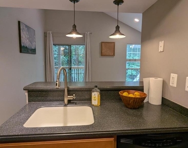 12159 Penderview Terrace - Photo Thumbnail 3