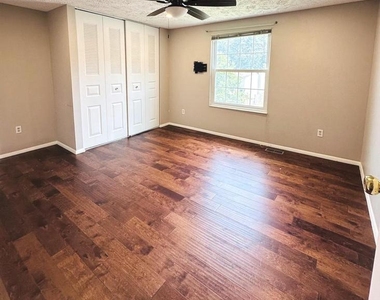 8201 Terra Grande Avenue - Photo Thumbnail 15