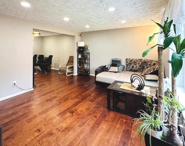 8201 Terra Grande Avenue - Photo Thumbnail 2