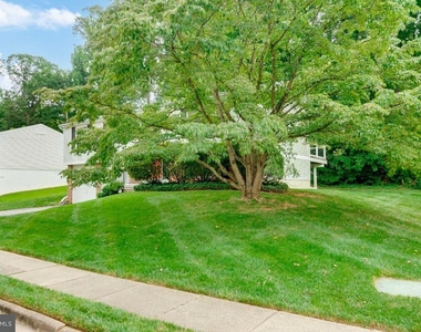 5906 Oak Leather Drive - Photo Thumbnail 42