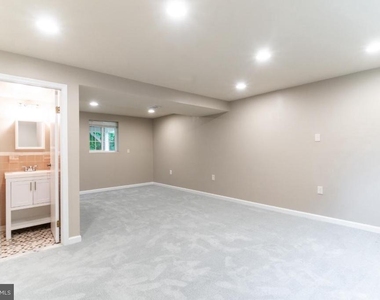 5906 Oak Leather Drive - Photo Thumbnail 26
