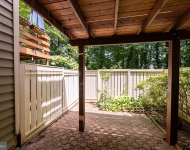 1931 Belmont Ridge Court - Photo Thumbnail 28