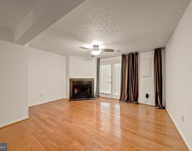 1931 Belmont Ridge Court - Photo Thumbnail 22