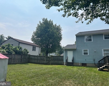 8406 Woodford Court - Photo Thumbnail 44