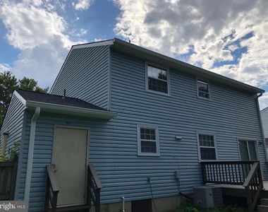 8406 Woodford Court - Photo Thumbnail 40