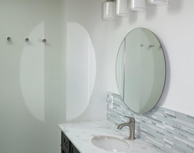 8406 Woodford Court - Photo Thumbnail 26