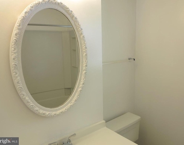 8406 Woodford Court - Photo Thumbnail 35
