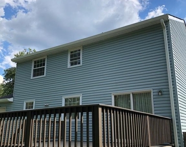 8406 Woodford Court - Photo Thumbnail 38
