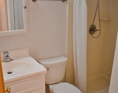8097 Winding Way Court - Photo Thumbnail 18