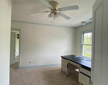 218 W Main Street - Photo Thumbnail 14
