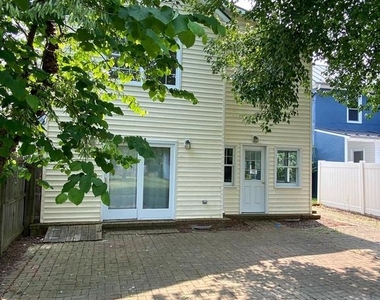 218 W Main Street - Photo Thumbnail 19