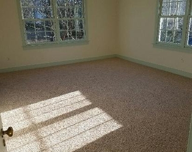 218 W Main Street - Photo Thumbnail 27