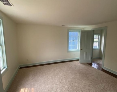 218 W Main Street - Photo Thumbnail 13