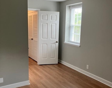 2980 S Columbus Street - Photo Thumbnail 20