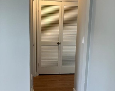 2980 S Columbus Street - Photo Thumbnail 17