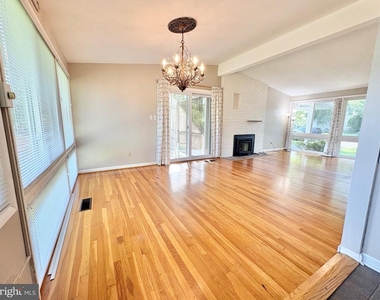 5628 Fillmore Avenue - Photo Thumbnail 11