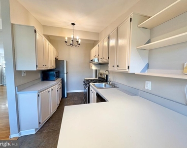 5628 Fillmore Avenue - Photo Thumbnail 14