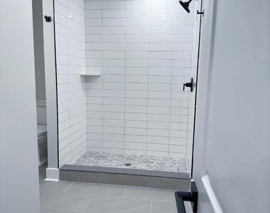 1722 W Master Street - Photo Thumbnail 8