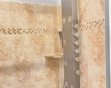 400-418 W Walnut Lane - Photo Thumbnail 16