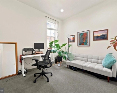 1510 Green Street - Photo Thumbnail 8