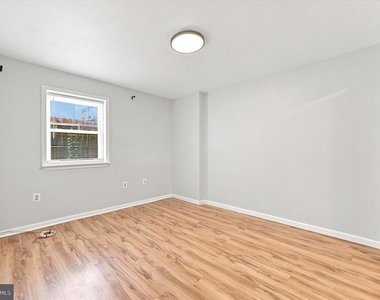 934 New Market Street - Photo Thumbnail 3