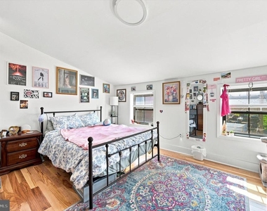 934 New Market Street - Photo Thumbnail 9